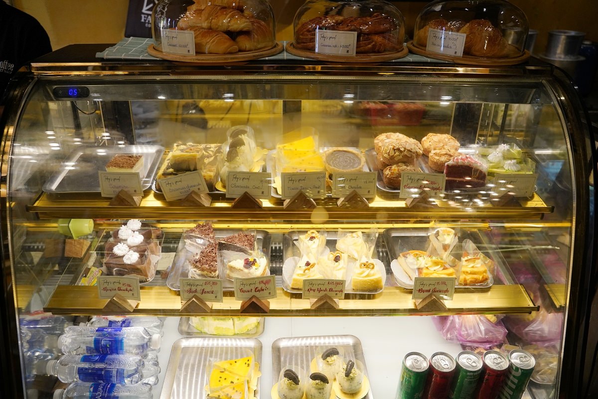 【會安咖啡館推薦】會安古鎮超人氣老宅咖啡館 景觀天台眺望古鎮風光 Faifo Coffee - 第7張圖 【會安咖啡館推薦】會安古鎮超人氣老宅咖啡館 景觀天台眺望古鎮風光 Faifo Coffee