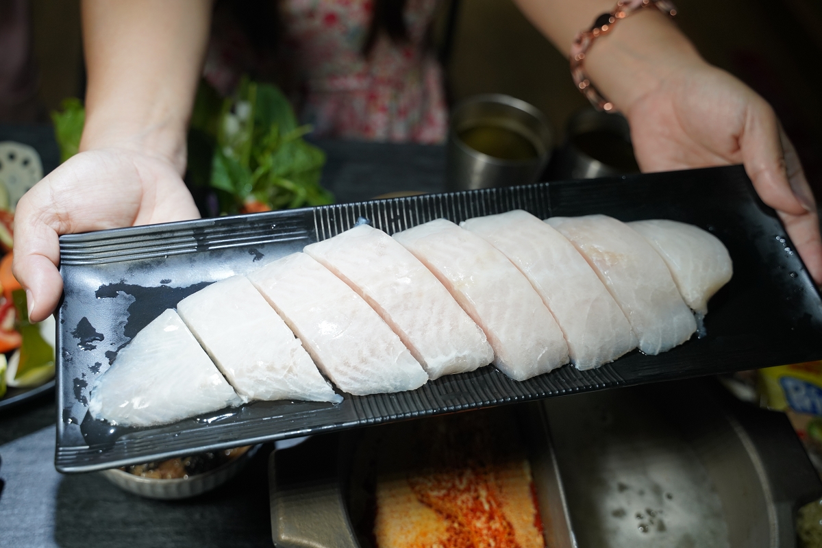 【政大吃到飽餐廳推薦】399元起八款好肉吃到飽 兩人開鍋吃到飽再送鐵板夯肉 花漾夯夯鍋政大店