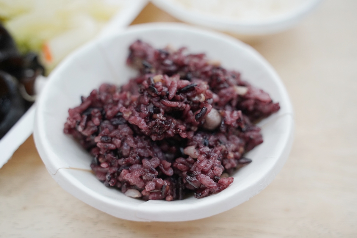 【內壢素食推薦】內用每人最低消費40元 加10元白飯/五殼飯/粥/甜湯熱湯吃到飽 忠孝健康素食自助餐 - 第12張圖 【內壢素食推薦】內用每人最低消費40元 加10元白飯/五殼飯/粥/甜湯熱湯吃到飽 忠孝健康素食自助餐