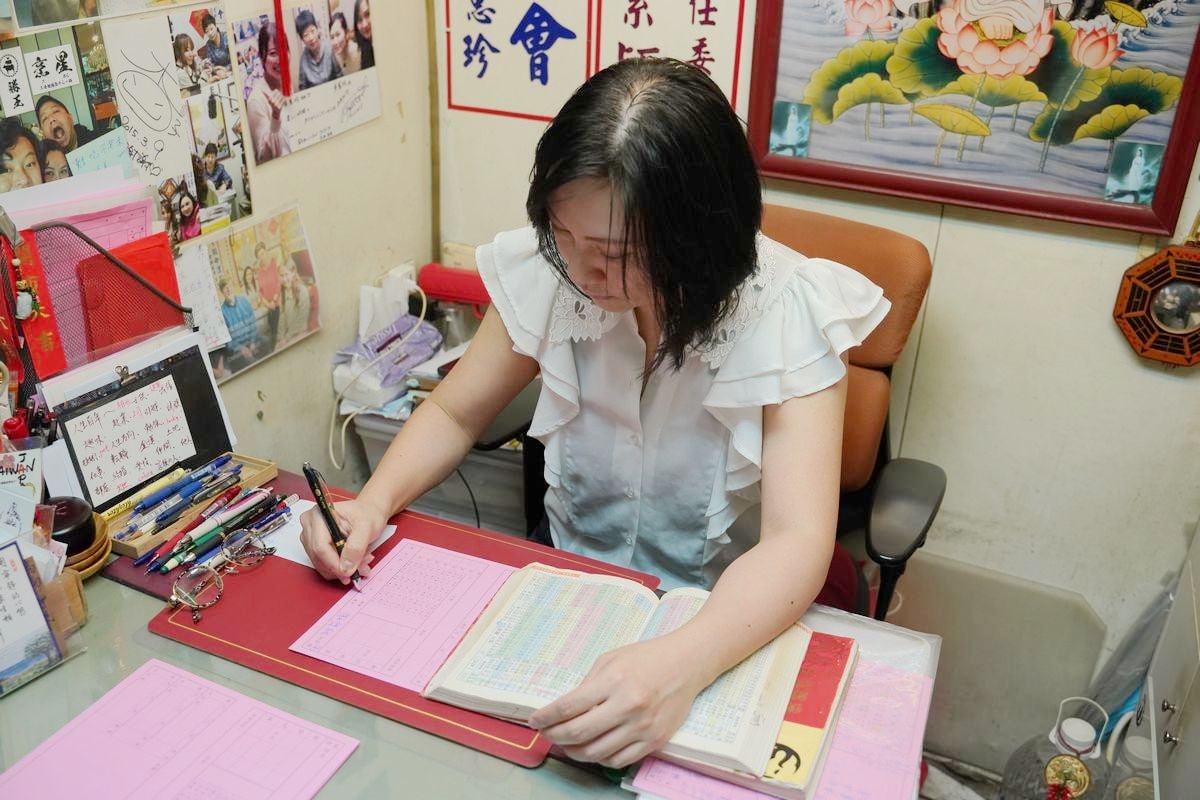 【台北一日遊行程景點推薦】台北開心玩 行天宮命理街祈平安 2024臺北打牙祭作伙迺夜市