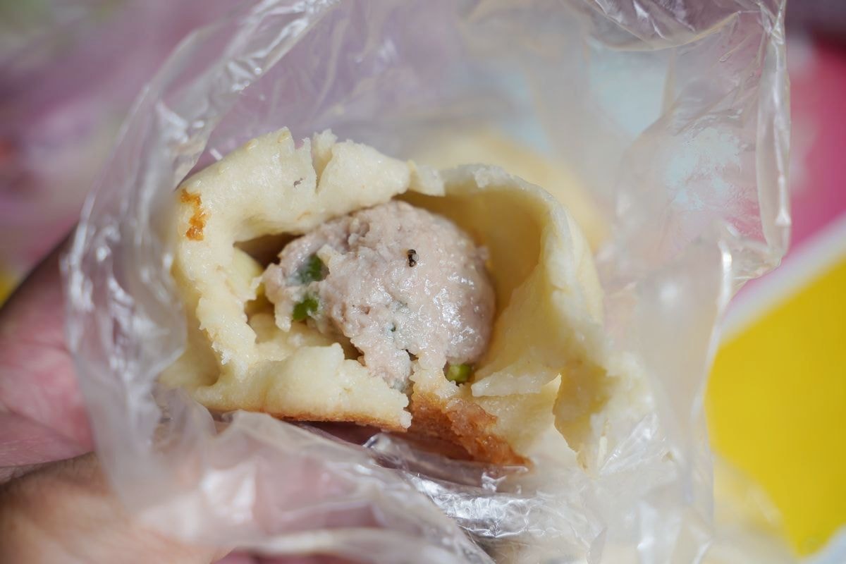【基隆水煎包推薦】基隆超人氣排隊美食 基隆火車站周邊早餐好選擇 遠東賴家水煎包