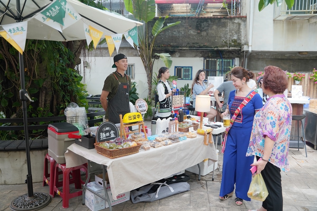【桃園龍岡歌酒節】忠貞新村夏日節慶歌酒節 期間限定酒食市集+打歌表演+歌酒節手作DIY體驗
