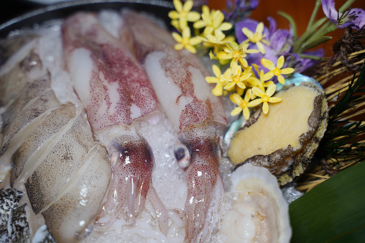 【吾王開鍋鶯歌旗艦店】鶯歌鳳嗚火鍋推薦 豐富自助吧吃到飽 櫻花樹下絕美KTV包場用餐環境