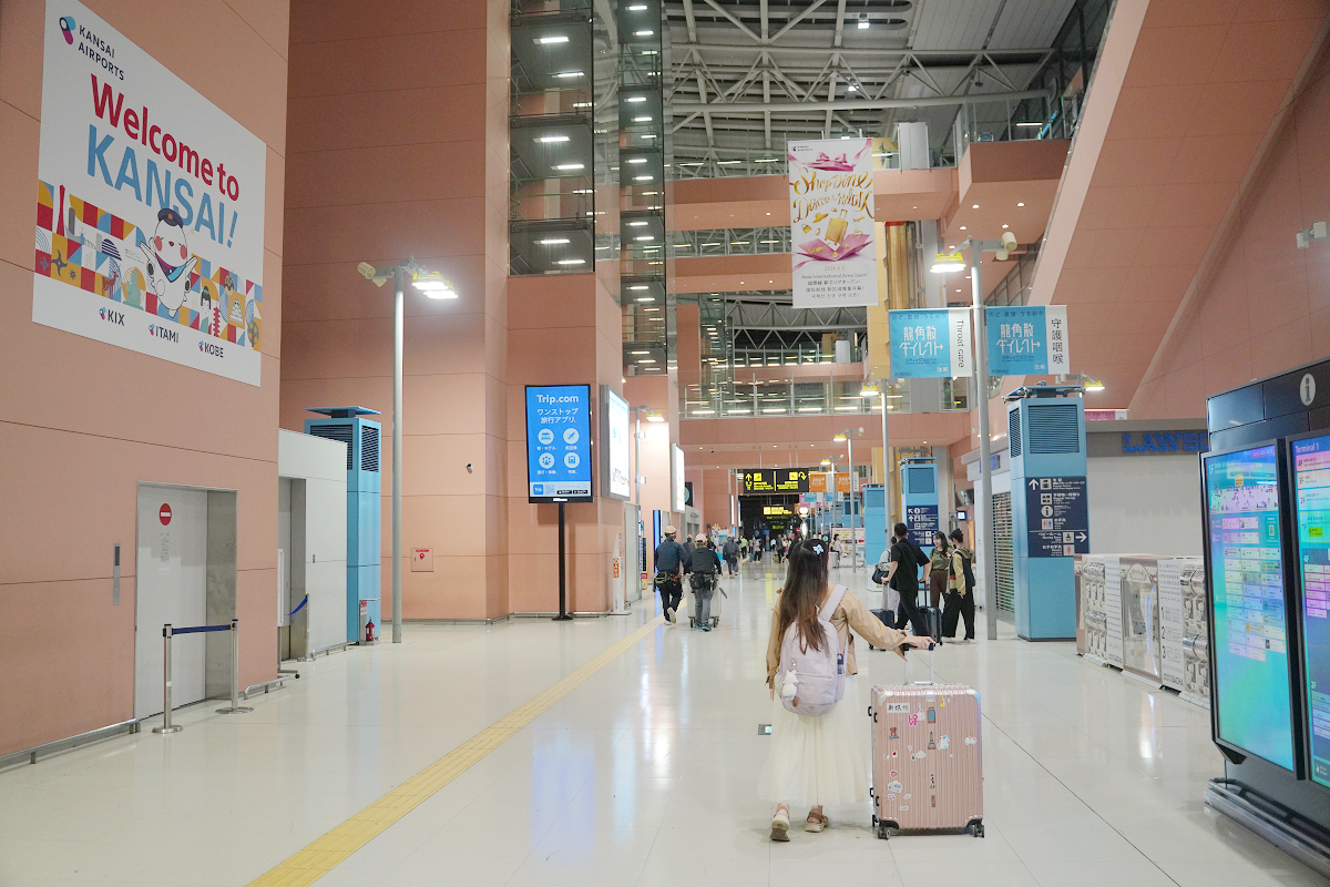 【南海電鐵特急rapi:t】日本關西國際機場交通推薦 機場往大阪市區 復古未來感空港急行列車