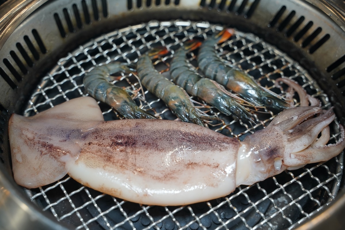【桃園藝文特區吃到飽推薦】豐富自助吧經典肉品海鮮火烤兩吃無限享用 三柒燒肉專門店桃園藝文店