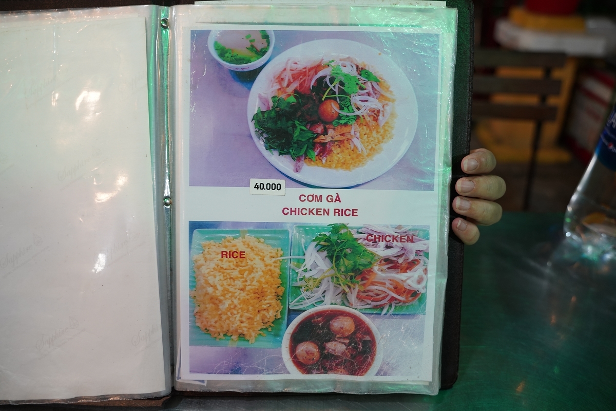 【會安小吃推薦】會安三大美食通通吃得到 巷弄美食平價美味 Cao lầu Không Gian Xanh