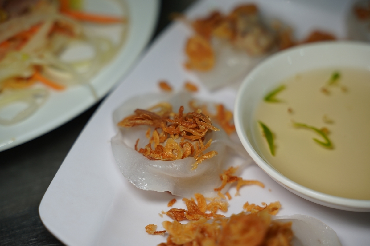 【會安小吃推薦】會安三大美食通通吃得到 巷弄美食平價美味 Cao lầu Không Gian Xanh
