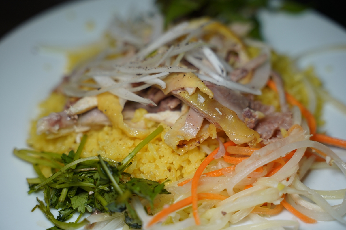 【會安小吃推薦】會安三大美食通通吃得到 巷弄美食平價美味 Cao lầu Không Gian Xanh