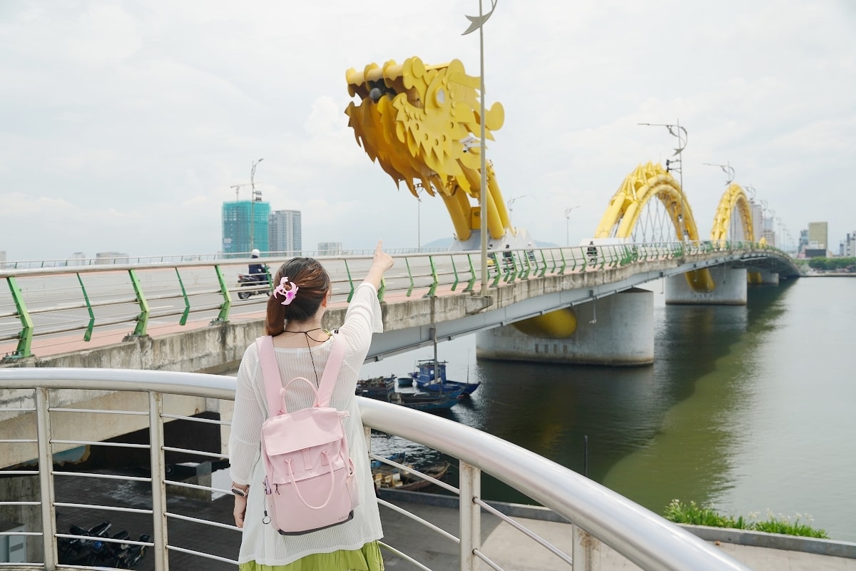 【峴港必訪景點推薦】全世界最大龍形大橋 假日限定龍橋噴火秀 峴港龍橋 Dragon Bridge