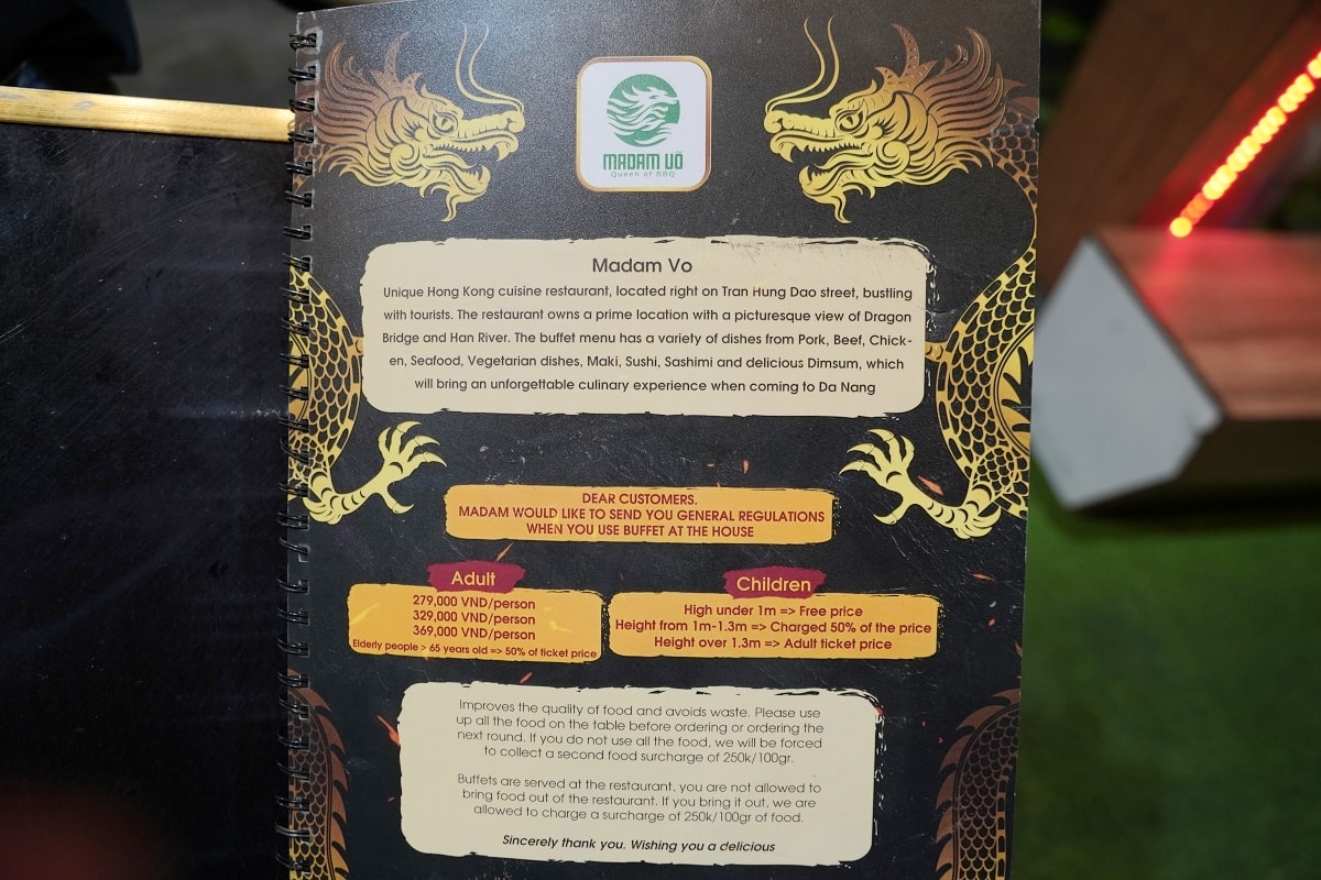【峴港吃到飽餐廳推薦】港式燒烤火鍋吃到飽 豐富自助吧無限量供應 Madam Võ ĐN 皇后燒烤火鍋吃到飽 - 第3張圖 【峴港吃到飽餐廳推薦】港式燒烤火鍋吃到飽 豐富自助吧無限量供應 Madam Võ ĐN 皇后燒烤火鍋吃到飽