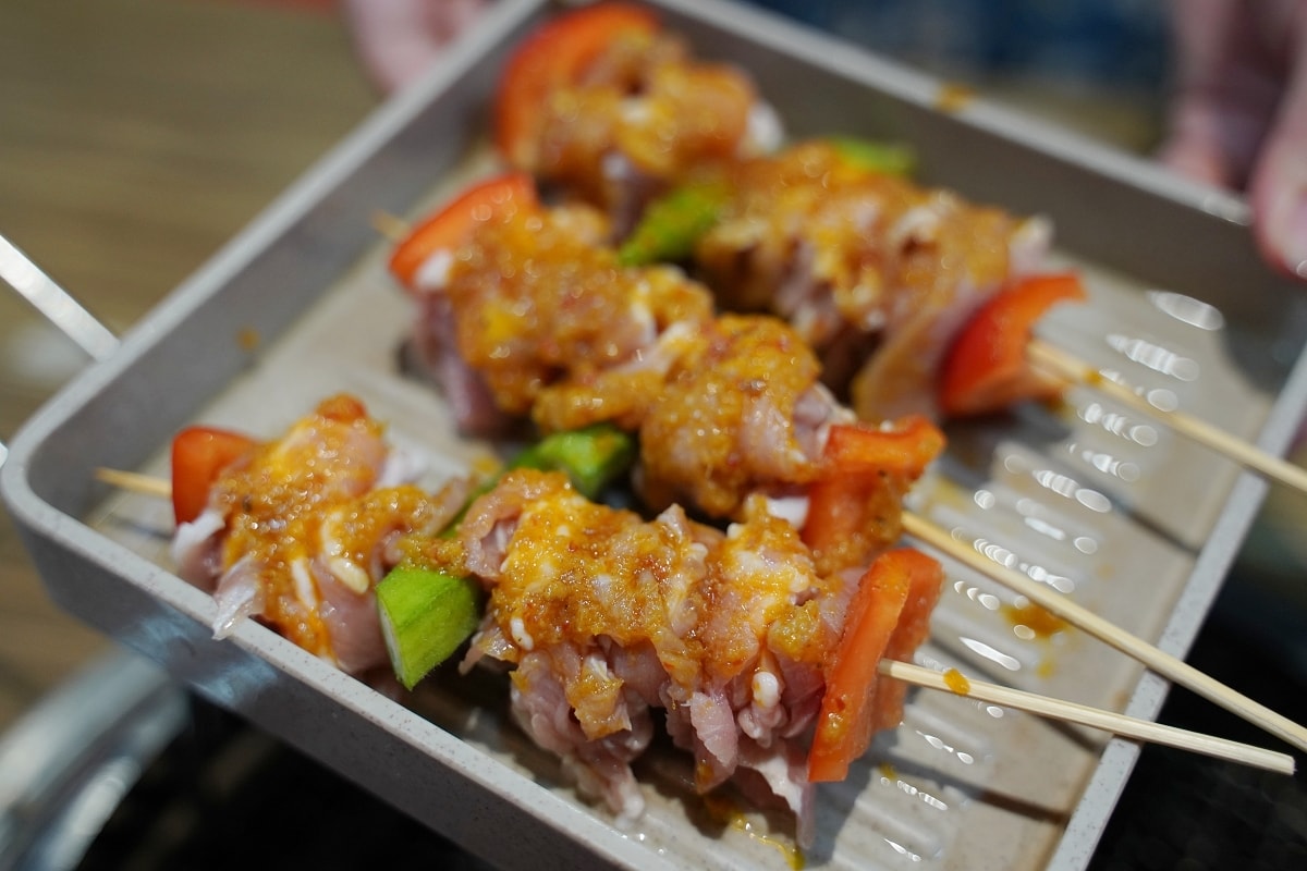 【峴港吃到飽餐廳推薦】港式燒烤火鍋吃到飽 豐富自助吧無限量供應 Madam Võ ĐN 皇后燒烤火鍋吃到飽 - 第30張圖 【峴港吃到飽餐廳推薦】港式燒烤火鍋吃到飽 豐富自助吧無限量供應 Madam Võ ĐN 皇后燒烤火鍋吃到飽