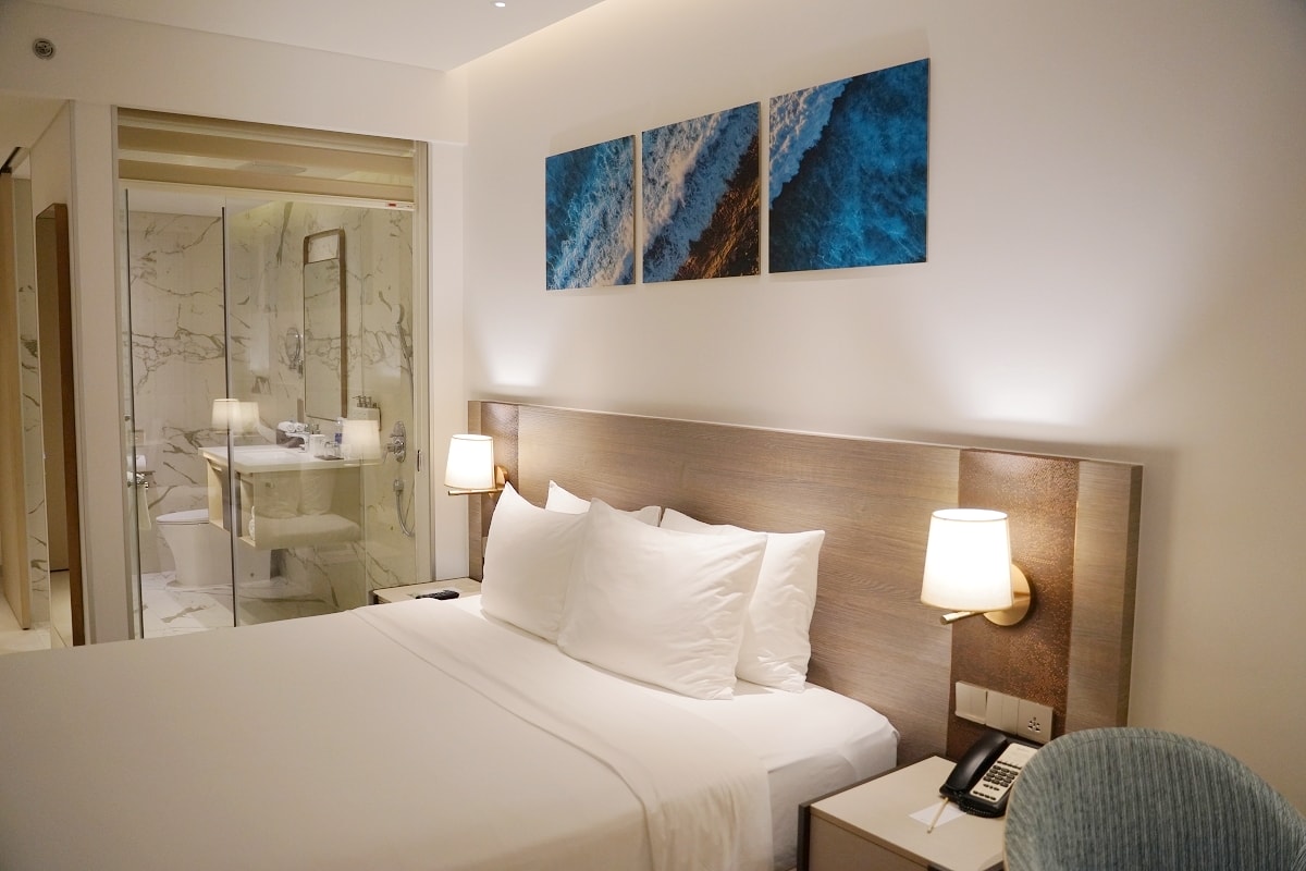 【Radisson Hotel Danang】越南峴港海景飯店推薦峴港麗筠酒店 美溪沙灘第一排 超豐富早餐自助吧/高空無邊際泳池