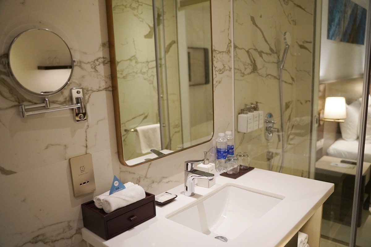 【Radisson Hotel Danang】越南峴港海景飯店推薦峴港麗筠酒店 美溪沙灘第一排 超豐富早餐自助吧/高空無邊際泳池