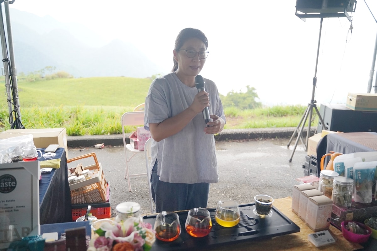 【花蓮富里六十石山金針花季開幕晚宴】山嵐亭茶席體驗 忘憂大地感謝祭 六十石山金針花海開跑