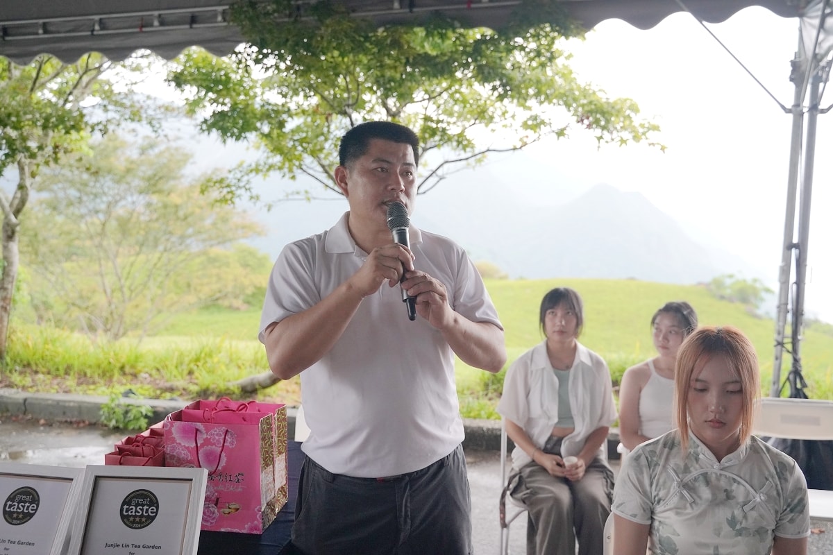 【花蓮富里六十石山金針花季開幕晚宴】山嵐亭茶席體驗 忘憂大地感謝祭 六十石山金針花海開跑