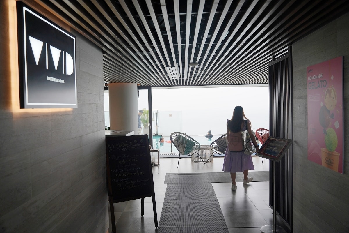 【Radisson Hotel Danang】越南峴港海景飯店推薦峴港麗筠酒店 美溪沙灘第一排 超豐富早餐自助吧/高空無邊際泳池