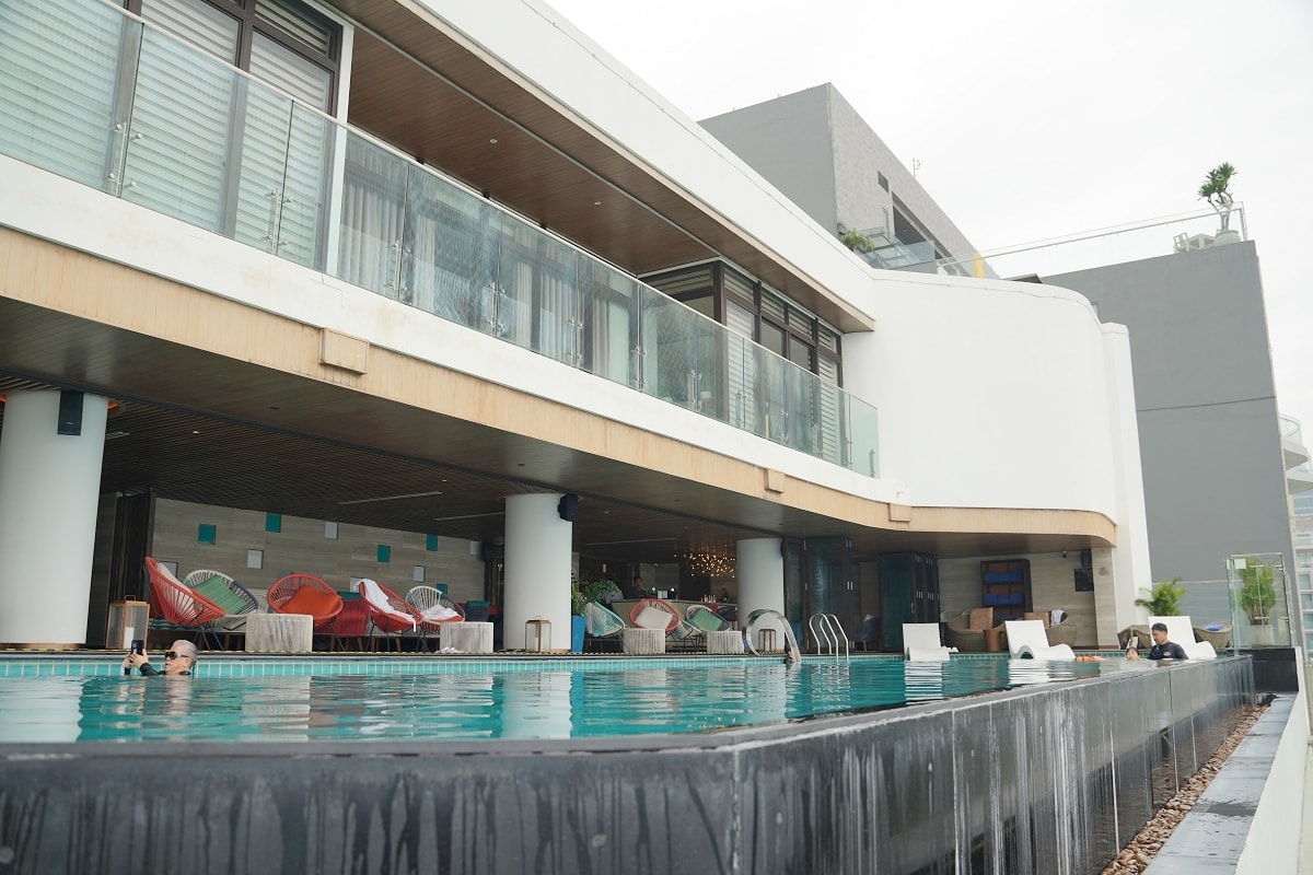 【Radisson Hotel Danang】越南峴港海景飯店推薦峴港麗筠酒店 美溪沙灘第一排 超豐富早餐自助吧/高空無邊際泳池