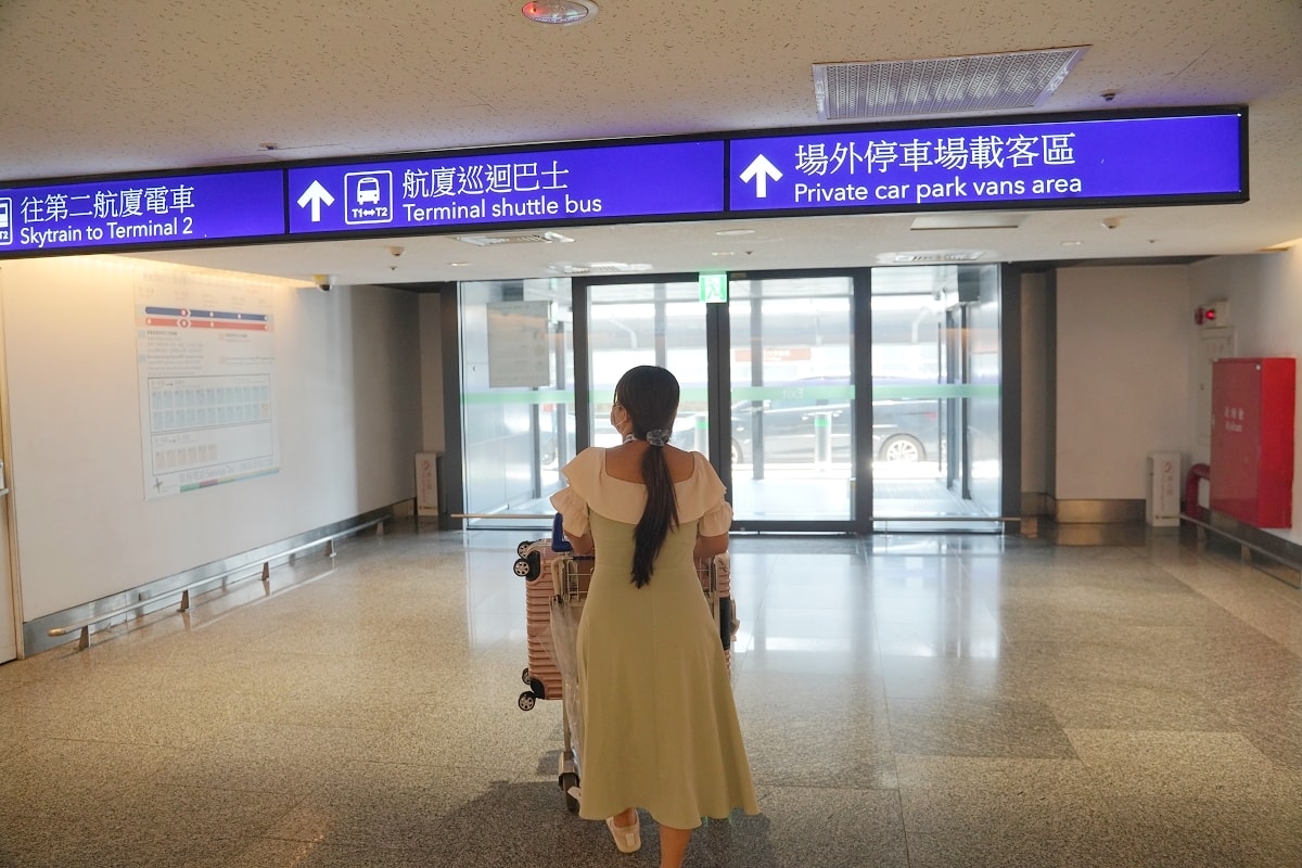 【大園出國停車場】第三停車場現金支付不分平假日/每日只要150元 信用卡免費停車合作停車場 免留鑰匙貼心又安全