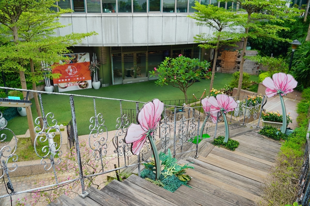 【中和聚餐餐廳推薦】2024客家小炒全國爭霸賽創意組季軍 亞太美食金獎晶選片皮鴨 晶宴會館中和館-晶粵軒烤鴨餐廳 - 第2張圖 【中和聚餐餐廳推薦】2024客家小炒全國爭霸賽創意組季軍 亞太美食金獎晶選片皮鴨 晶宴會館中和館-晶粵軒烤鴨餐廳