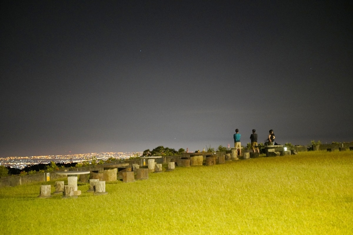 【佛光大學美食推薦】宜蘭礁溪百萬夜景咖啡餐車 宜蘭寵物友善素食美味餐點 CIRRUSCAFE 雲起咖啡