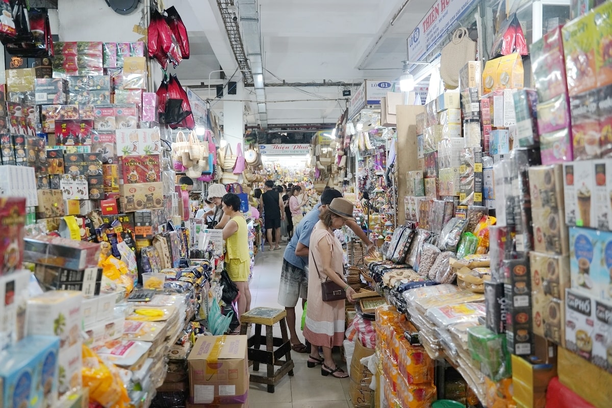 【峴港購物景點推薦】成立於1940年峴港最大傳統市場 500多攤伴手禮名產成衣奧黛訂做 峴港漢市場 Han Market - 第6張圖 【峴港購物景點推薦】成立於1940年峴港最大傳統市場 500多攤伴手禮名產成衣奧黛訂做 峴港漢市場 Han Market