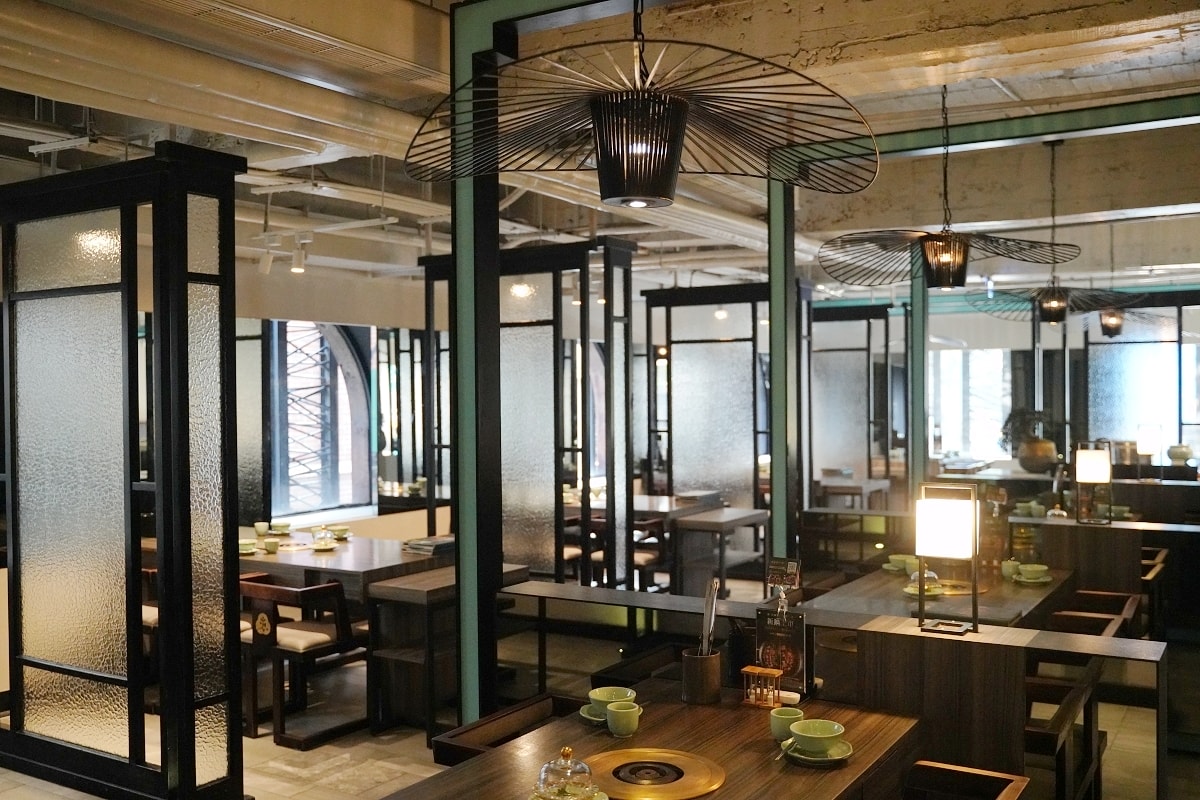 【台北條通聚餐餐廳推薦】產地直送花椒之冠九葉青花椒 新東方美學意境空間 青花驕麻辣鍋台北中山北店