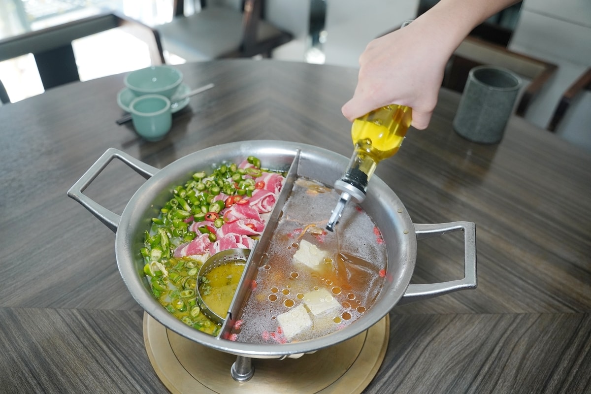 【台北條通聚餐餐廳推薦】產地直送花椒之冠九葉青花椒 新東方美學意境空間 青花驕麻辣鍋台北中山北店