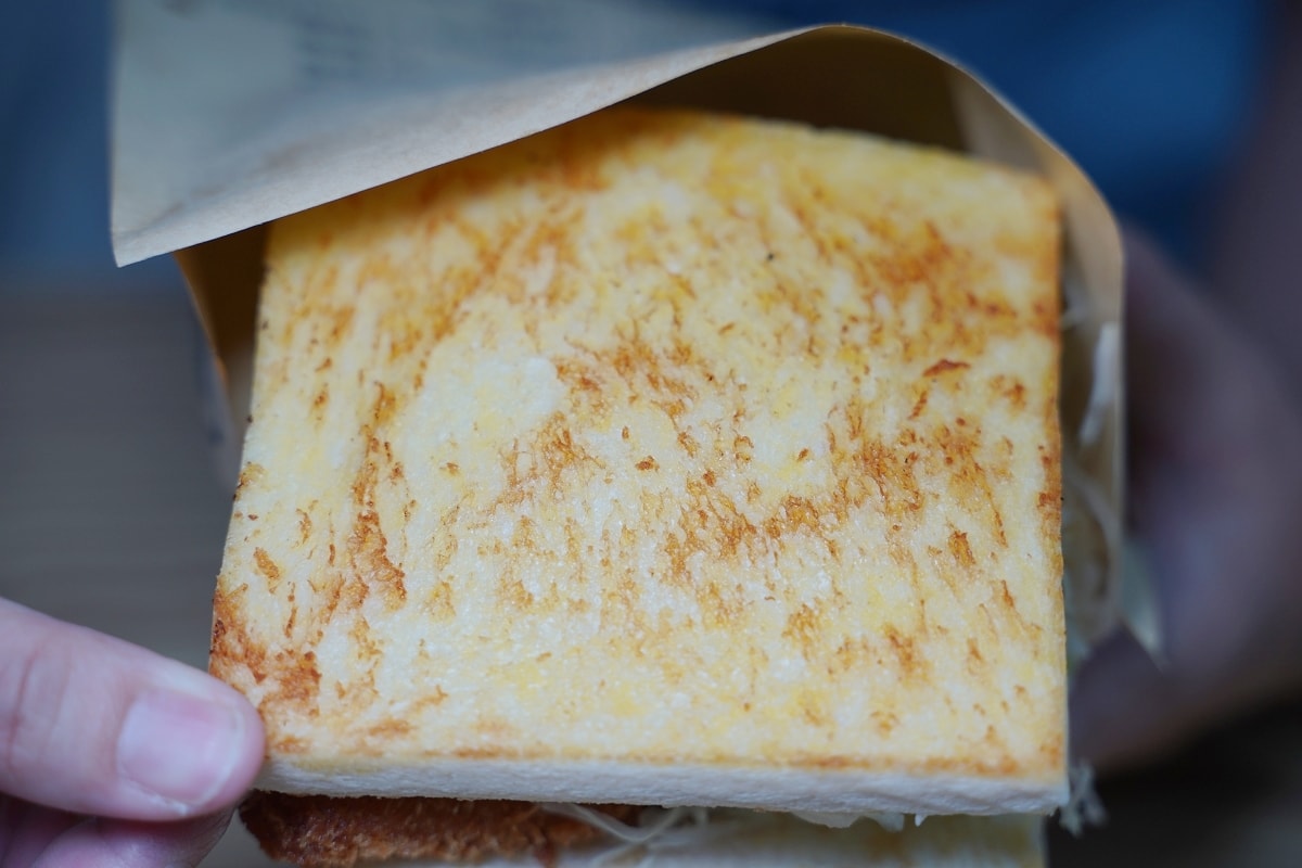 【青埔早午餐推薦】青埔國小對面好吃早午餐 美味必點酥炸魚排奶油吐司 熊好吐司