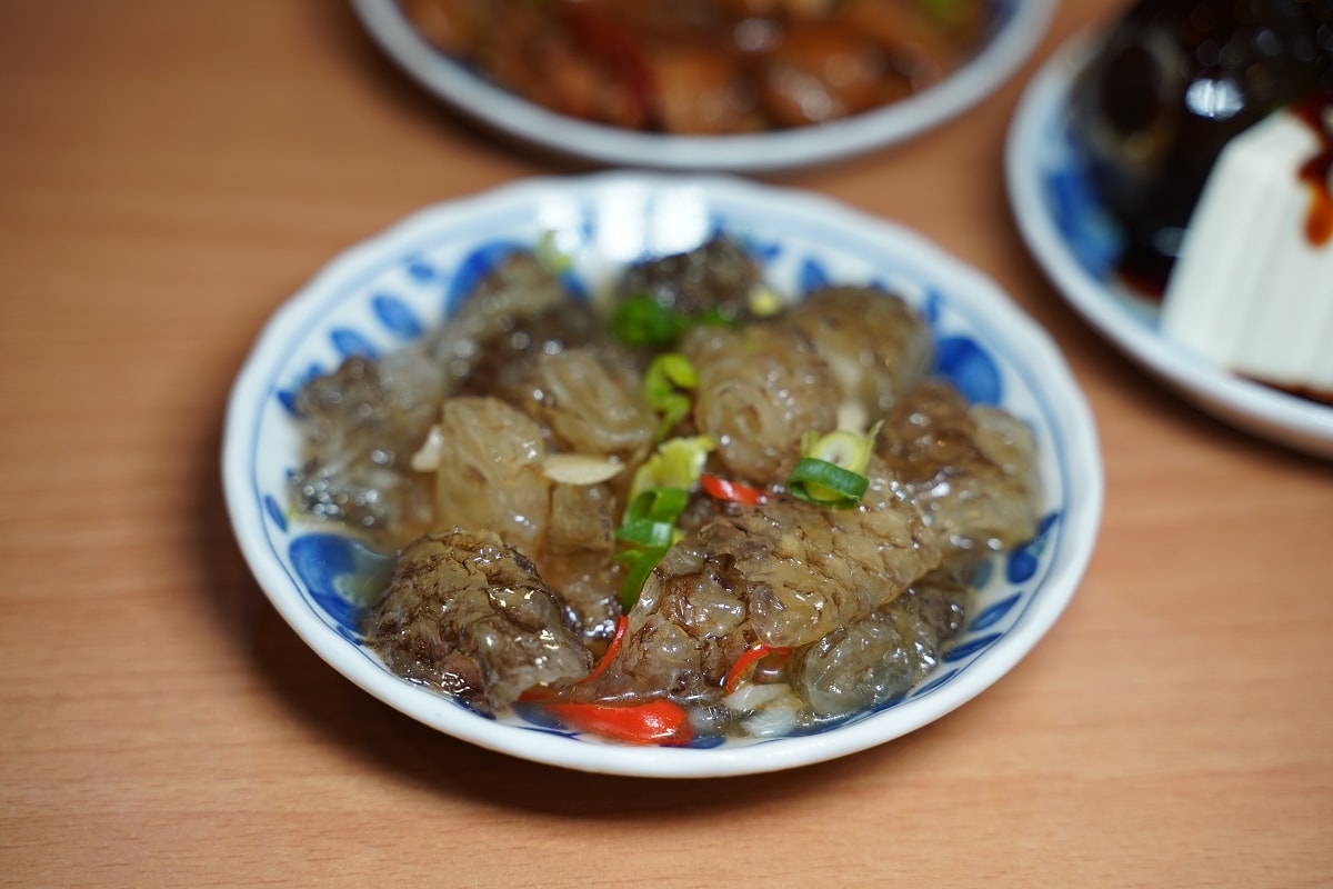 【內壢牛肉麵推薦】一麵兩吃美味度加倍 巨無霸喜牛牛霸王牛肉麵大胃王必訪 清牛堂清燉牛肉麵內壢店