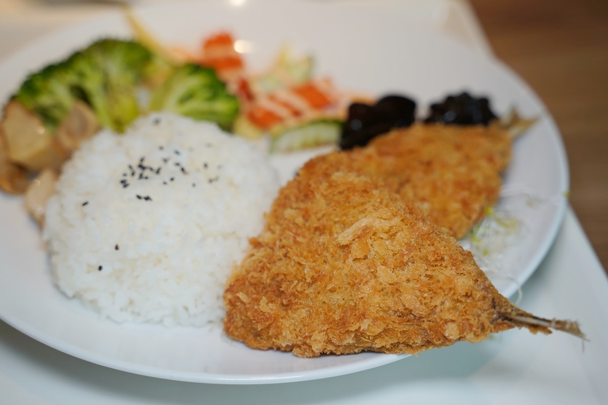 【基隆簡餐推薦】基隆市中正區行政大樓用餐吃飯好選擇 天晴晴天複合美食