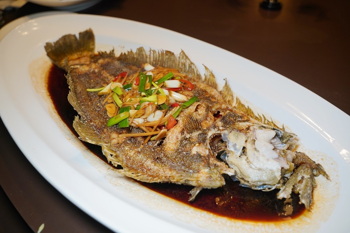 【台北活體海鮮餐廳推薦】活比目魚兩吃巨星級海味 海鮮控必訪 海九澎湖海鮮餐廳