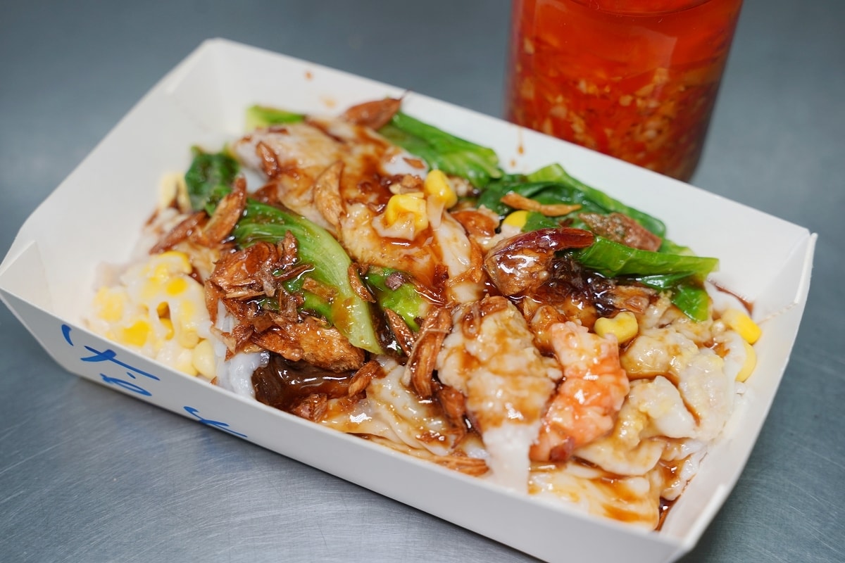 【中壢夜市排隊美食推薦】中壢觀光夜市超人氣排隊小吃 現點現做美味好吃 中壢夜市廣東腸粉