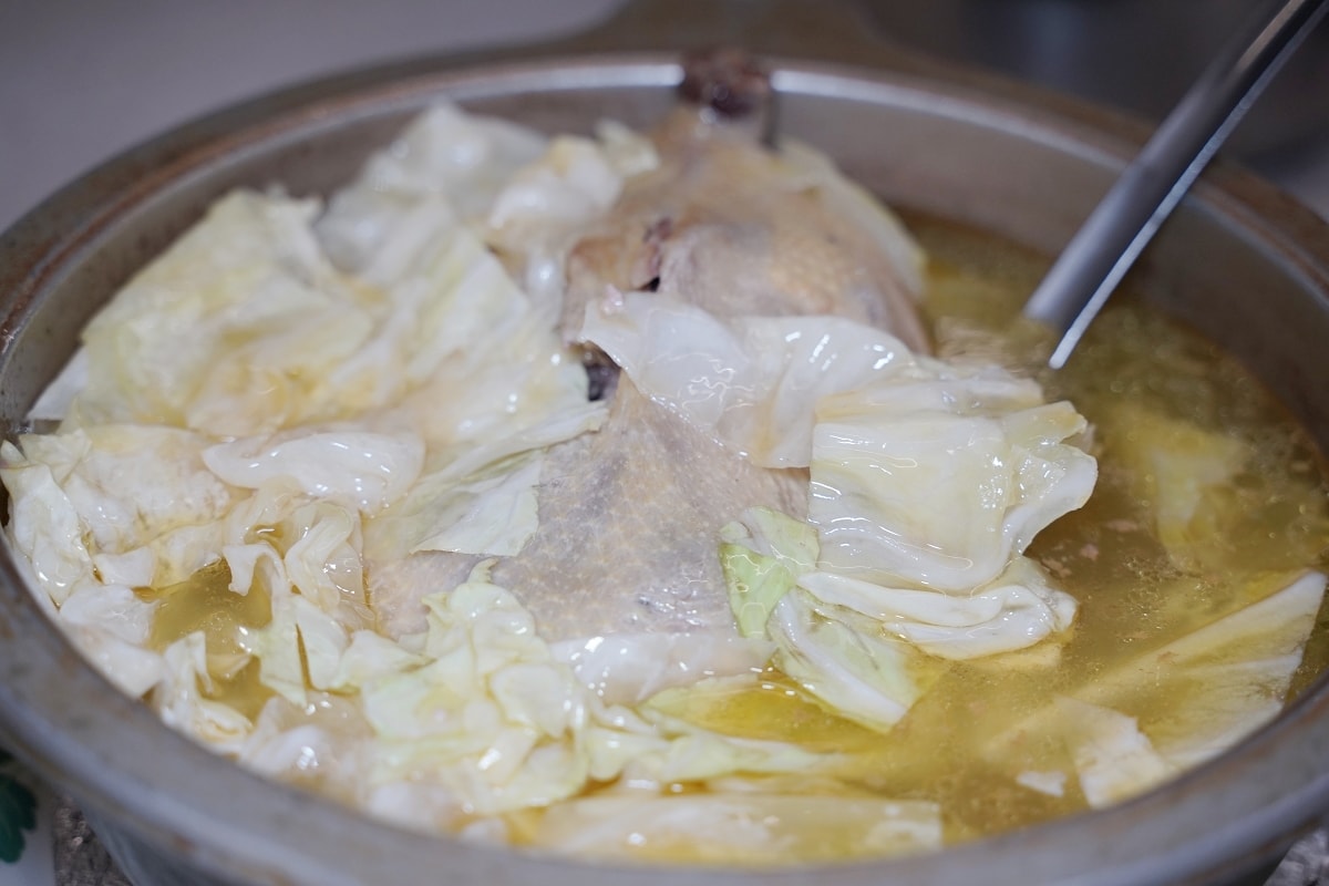 【台中豐原聚餐餐廳推薦】鄰近后豐鐵馬道/東豐綠色走廊 美味必點甕缸雞/燜鴨煲 新加坡客家美食