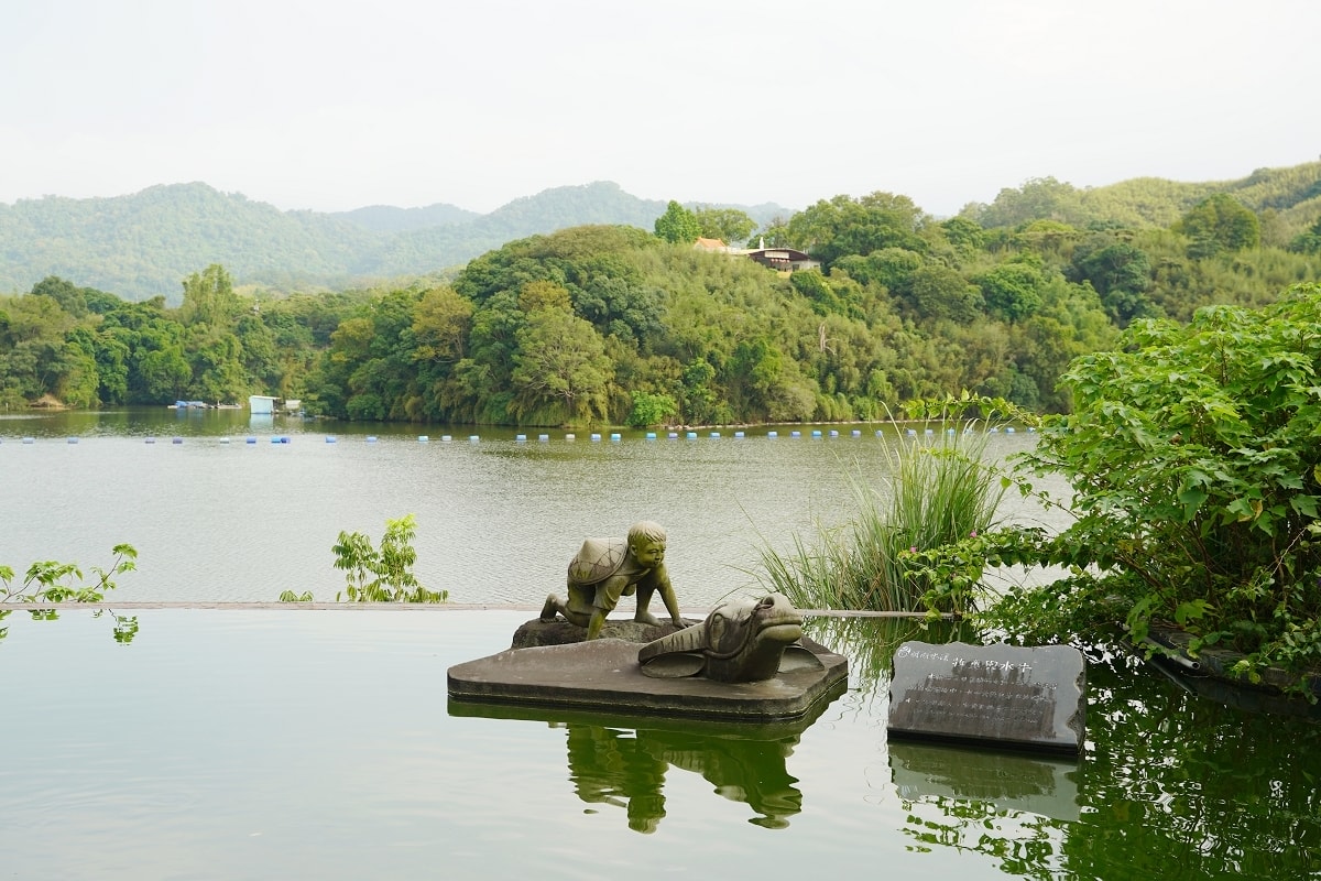 【苗栗明德水庫住宿推薦】苗栗AI智能飯店 三島漫遊國際觀光新亮點 水漾月明度假文旅 - 第4張圖 【苗栗明德水庫住宿推薦】苗栗AI智能飯店 三島漫遊國際觀光新亮點 水漾月明度假文旅