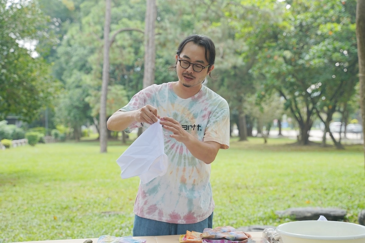 【中興新村手作DIY課程推薦】中興新村彩色染手作DIY 獨家夾染/綁染/浸染/定色工藝技法 聚落職人色彩染DIY體驗