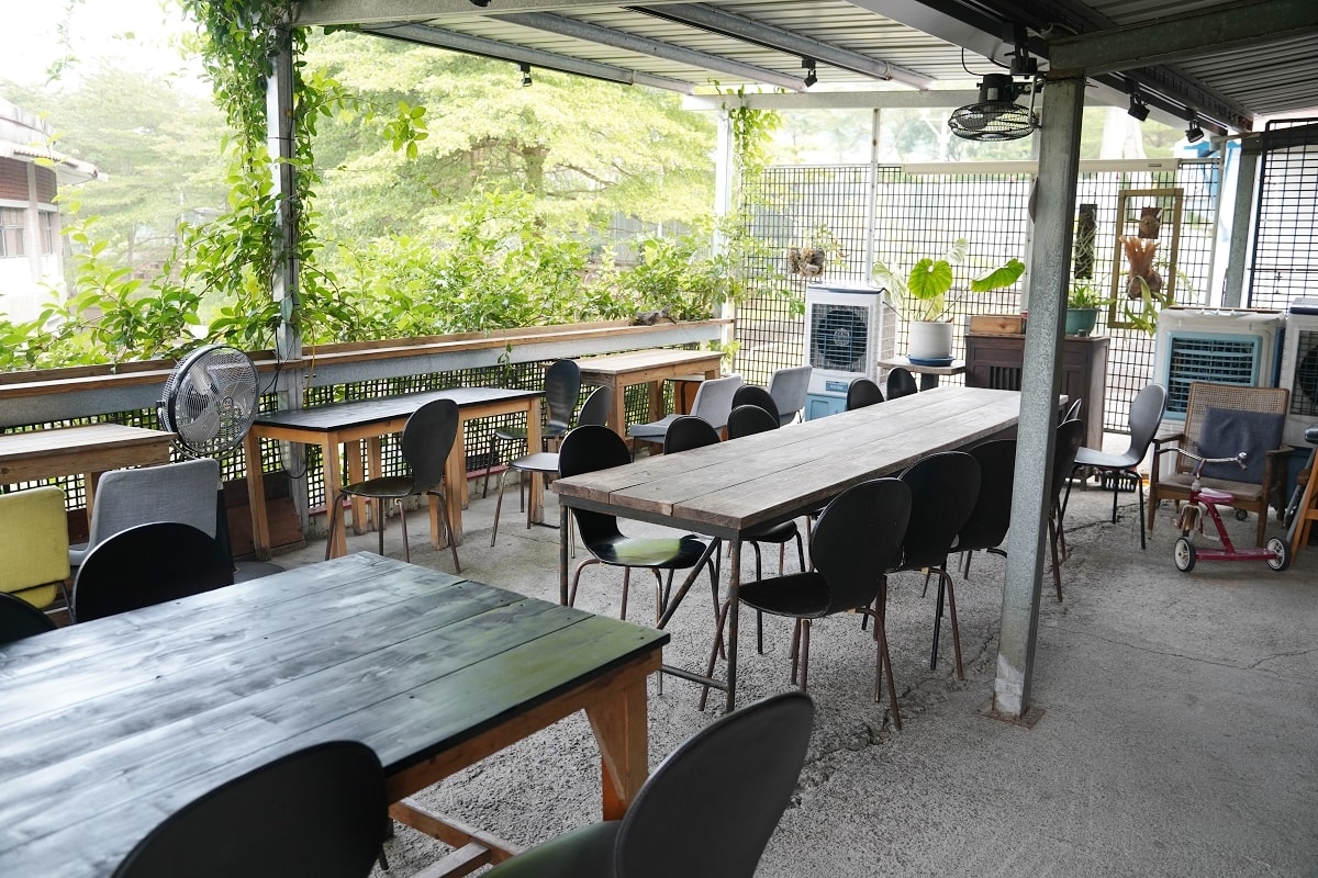 【中興新村咖啡廳推薦】花園城市雨林咖啡館 中部特色麻芛飲  [中興新村] e92coffee 依舊愛咖啡