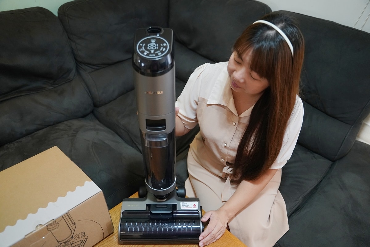 【SANSUI輕蒸仕|全方位無線蒸氣洗地機】市面唯一!12秒極速高溫出蒸氣 一鍵全機自動清洗滾刷+熱風烘乾 - 第2張圖 【SANSUI輕蒸仕|全方位無線蒸氣洗地機】市面唯一!12秒極速高溫出蒸氣 一鍵全機自動清洗滾刷+熱風烘乾