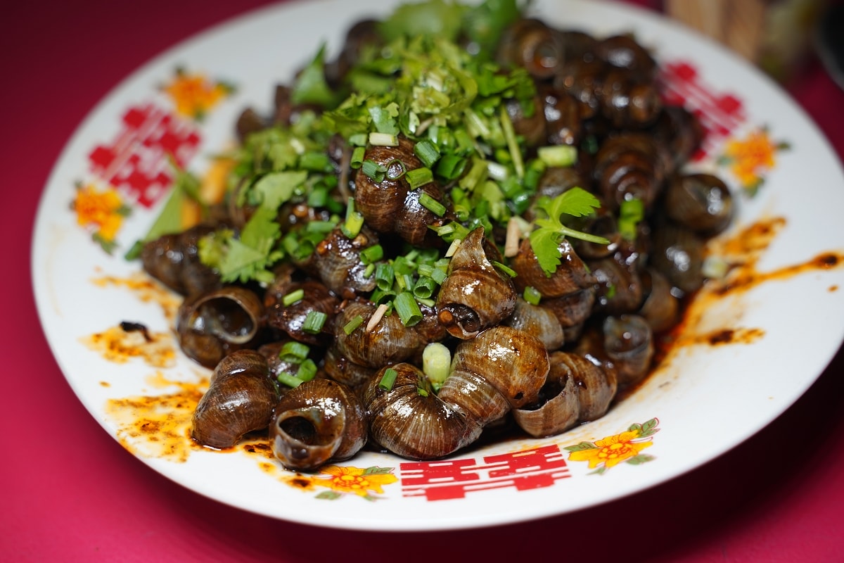 【洪江老八燒烤新民路店】湖南懷化洪江古商城宵夜好選擇 在地特色烤羊肉串/清蒸海兔/嗦螺 - 第8張圖 【洪江老八燒烤新民路店】湖南懷化洪江古商城宵夜好選擇 在地特色烤羊肉串/清蒸海兔/嗦螺