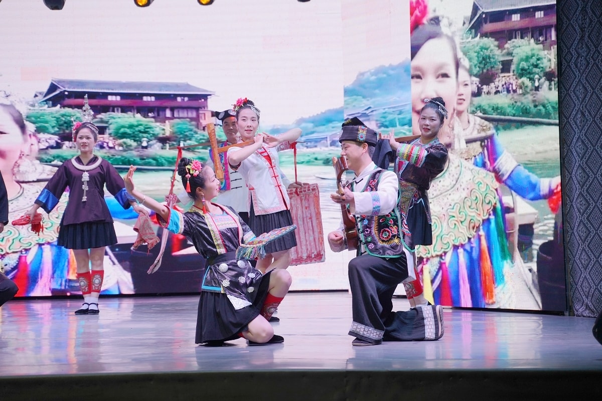 【皇都侗族文化村】湖南省通道侗族自治縣百里侗文化長廊 歷史悠久侗族吊角樓群多彩非遺世界