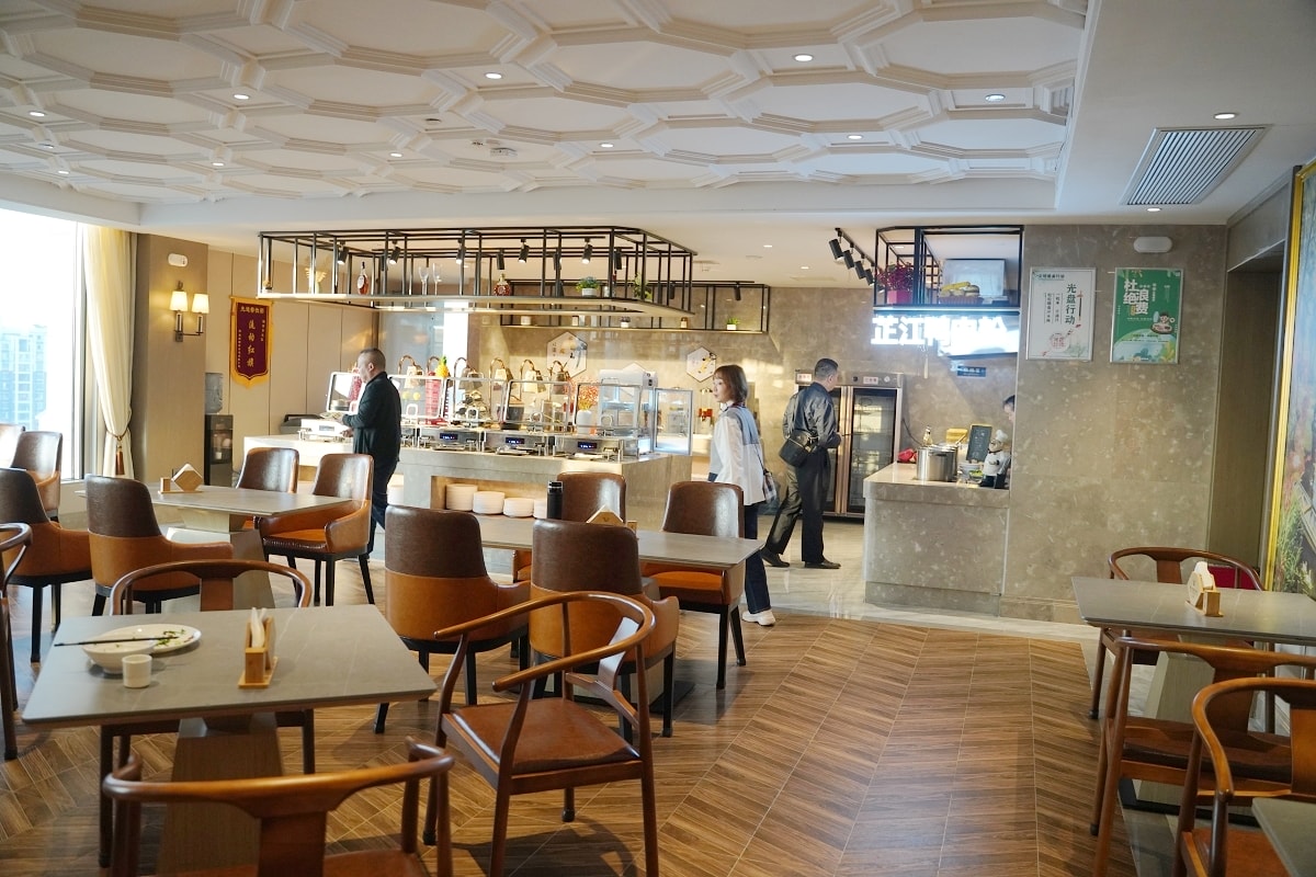 【維也納國際酒店芷江和平大橋店】鄰近芷江天后宮/龍津風雨橋 舒適住宿環境 豐富自助吧早餐 - 第16張圖 【維也納國際酒店芷江和平大橋店】鄰近芷江天后宮/龍津風雨橋 舒適住宿環境 豐富自助吧早餐