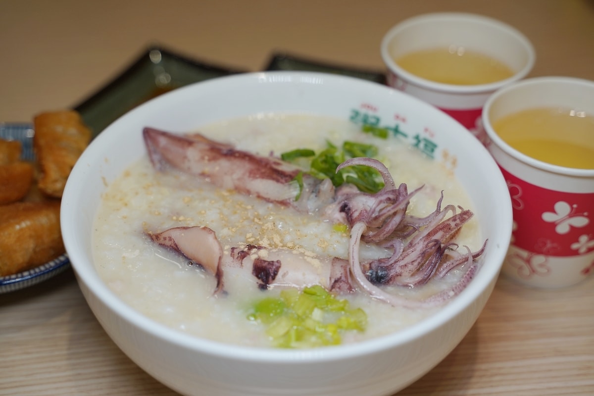 【內壢粥推薦】美味必點暖心雞湯粥 油條/辣蘿蔔乾/蜂蜜檸檬水自助吧 粥大福雞湯粥舖內壢長春店