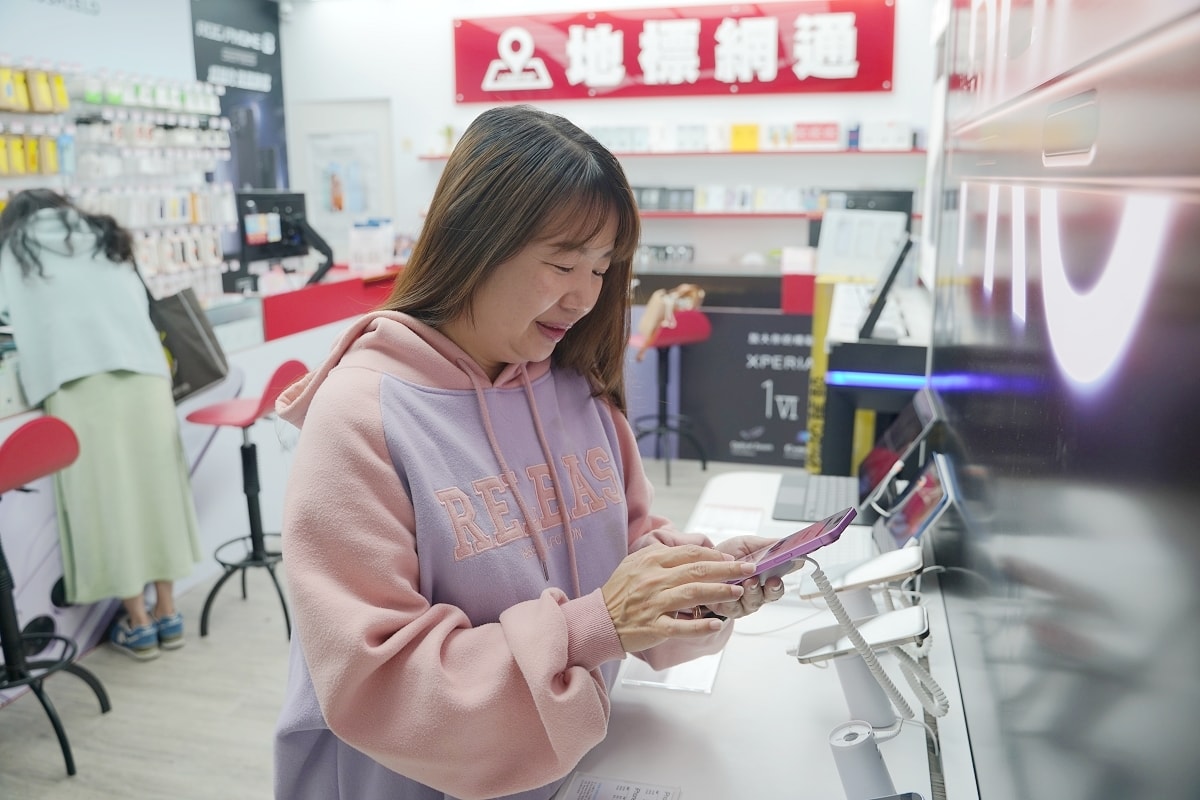 【汐止通訊行推薦】汐止買iPhone空機/門號申請/續約/NP找地標最划算