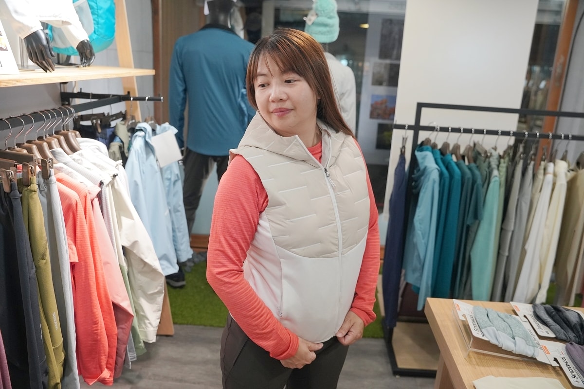 【HAKERS 哈克士】台灣戶外機能服飾 機能性布料+流行時裝元素 現代服飾新美學