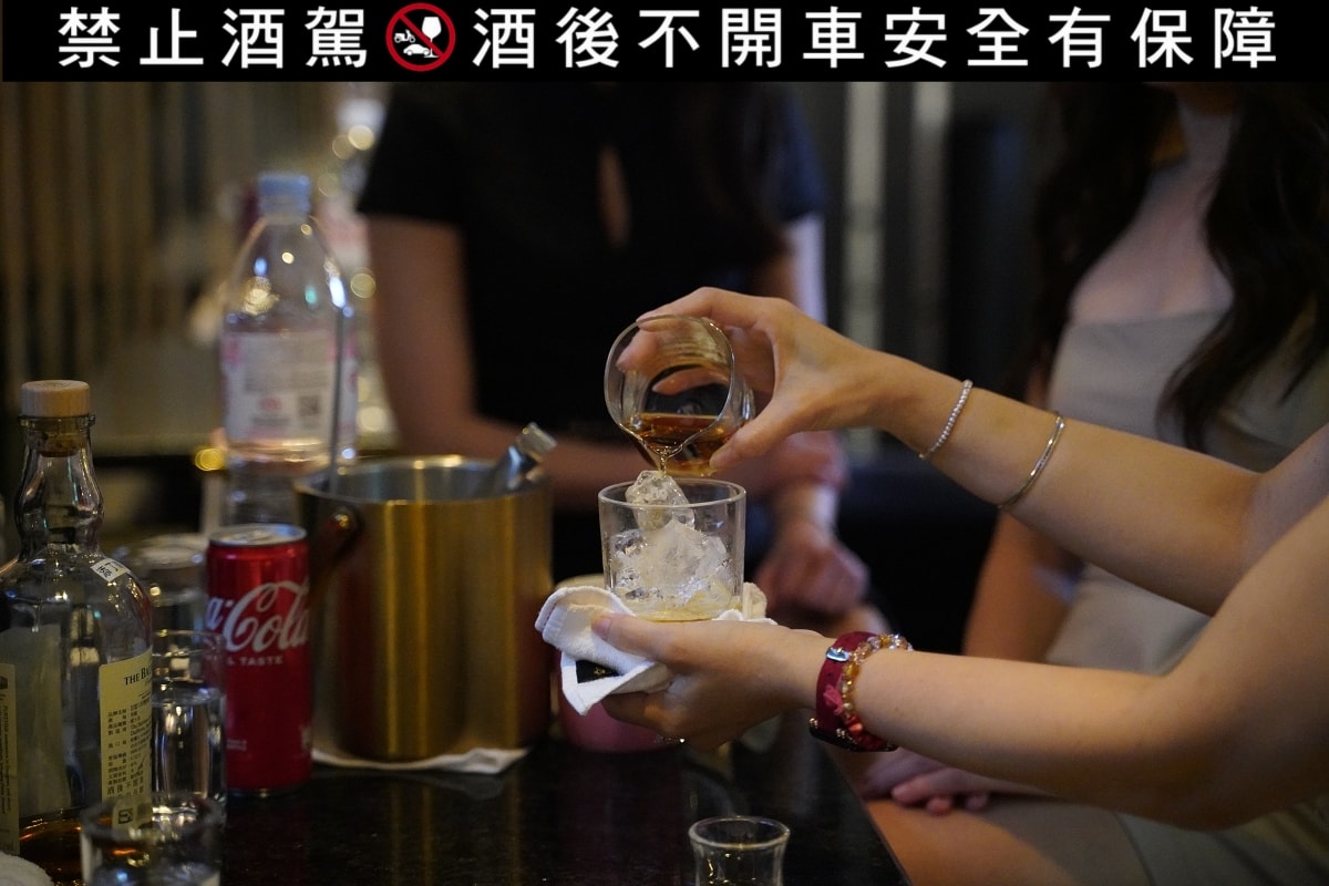 【First Place Lounge スナック】台北條通日式酒店推薦 高質感日式卡拉OK - 第18張圖 【First Place Lounge スナック】台北條通日式酒店推薦 高質感日式卡拉OK