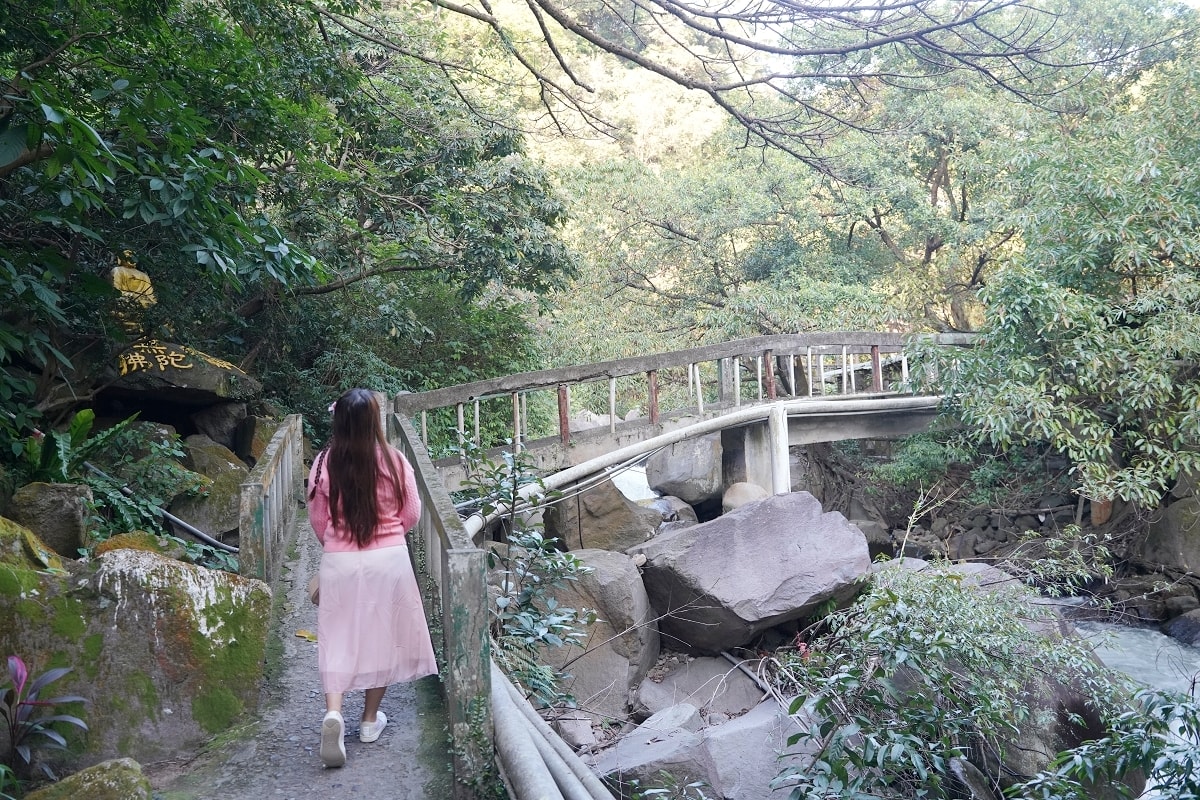 【北投免費景點推薦】北投溫泉源頭 豐富地質地形景觀黃色硫黃結晶 龍鳳谷公園 - 第19張圖 【北投免費景點推薦】北投溫泉源頭 豐富地質地形景觀黃色硫黃結晶 龍鳳谷公園