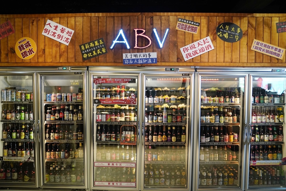 【ABV Bar & Kitchen 串串啤酒館西門店】重慶地道麻辣江湖菜+世界精釀啤酒