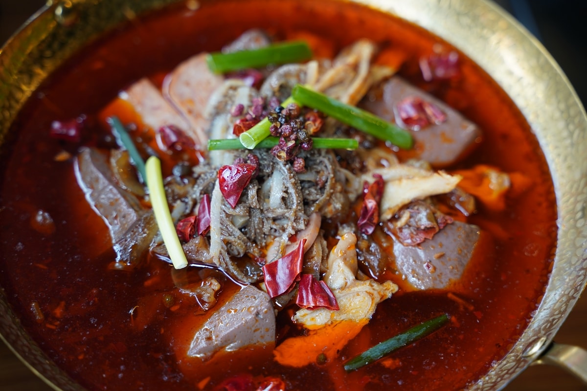 【ABV Bar & Kitchen 串串啤酒館西門店】重慶地道麻辣江湖菜+世界精釀啤酒