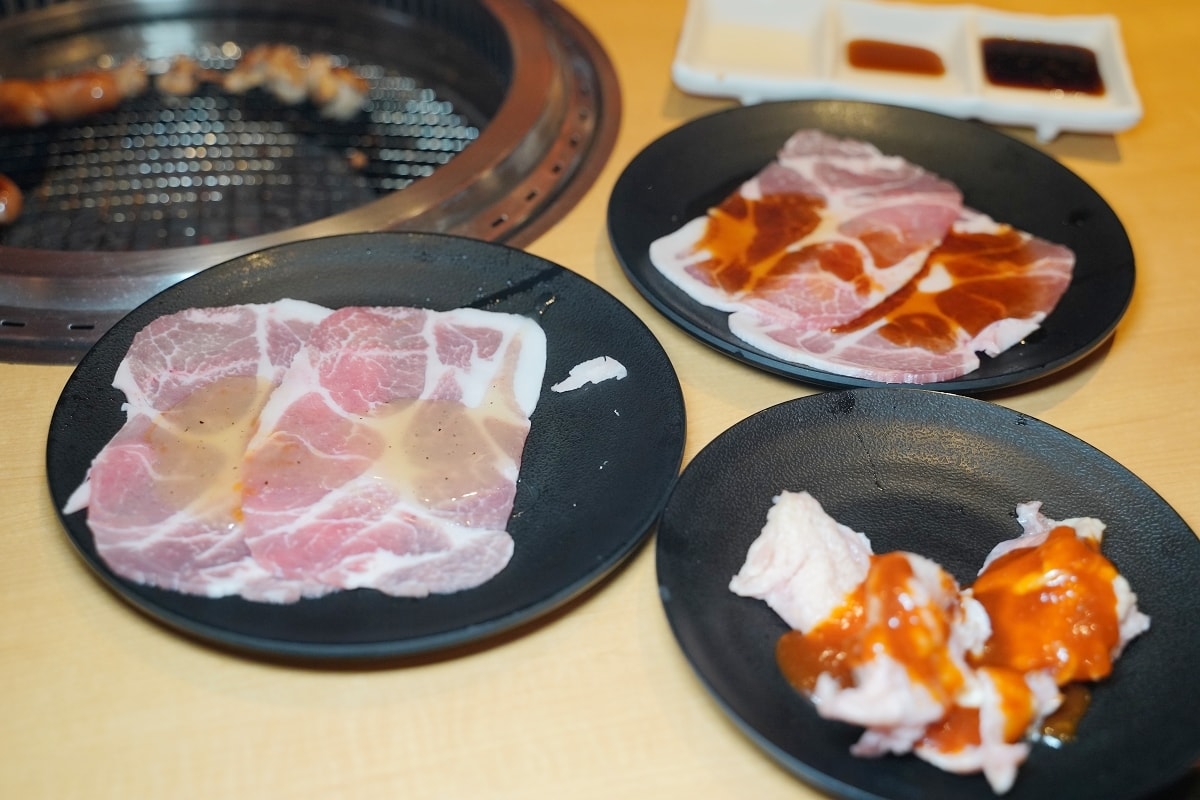 【沖繩燒肉吃到飽推薦】台幣不到700元享58品燒肉放題 沖繩燒肉王-焼肉きんぐ那覇久茂地店