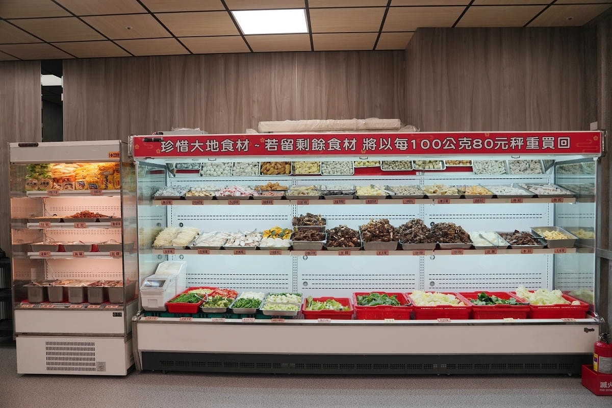 【羊霸天下羊肉爐內壢旗艦店】內壢超人氣火鍋吃到飽餐廳搬新家 豐富自助吧無限量供應通通吃到飽