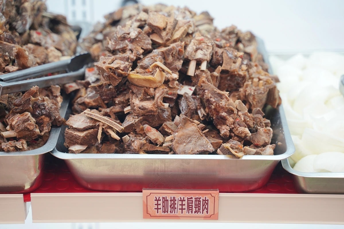 【羊霸天下羊肉爐內壢旗艦店】內壢超人氣火鍋吃到飽餐廳搬新家 豐富自助吧無限量供應通通吃到飽